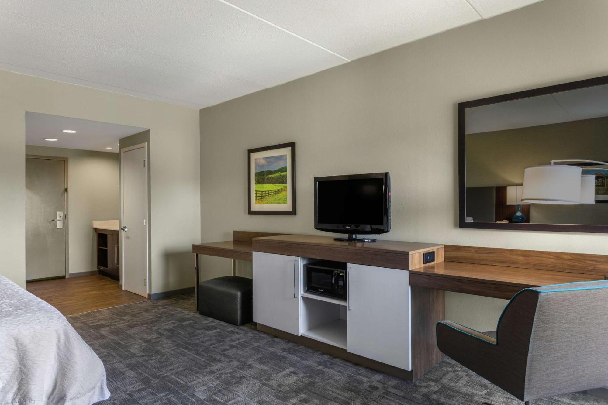 Hampton Inn Bedford Zewnętrze zdjęcie
